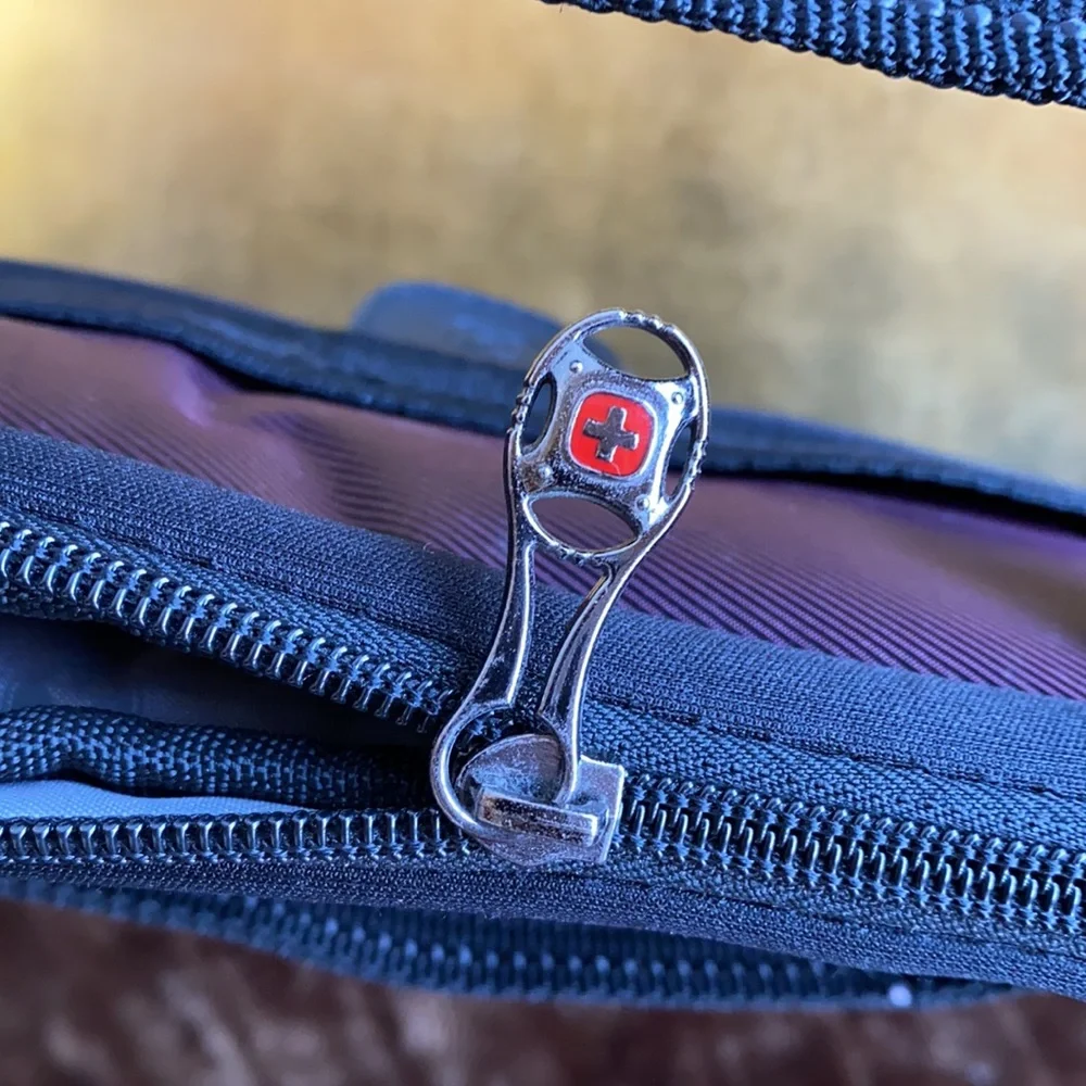 Swiss Gear Black Neoprene Padded‎ Computer Tote
